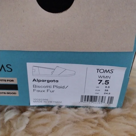 Biscotti Plaid Flannel TOMS - Picture 6 of 6